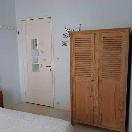 Apartment Centre Royan, Proche Plage De La Grande Conche - Fr-1-494-178