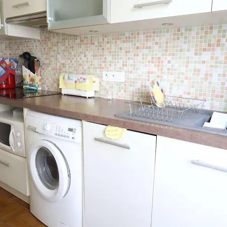 Centre Royan, Proche Plage De La Grande Conche - Fr-1-494-178 Apartment *